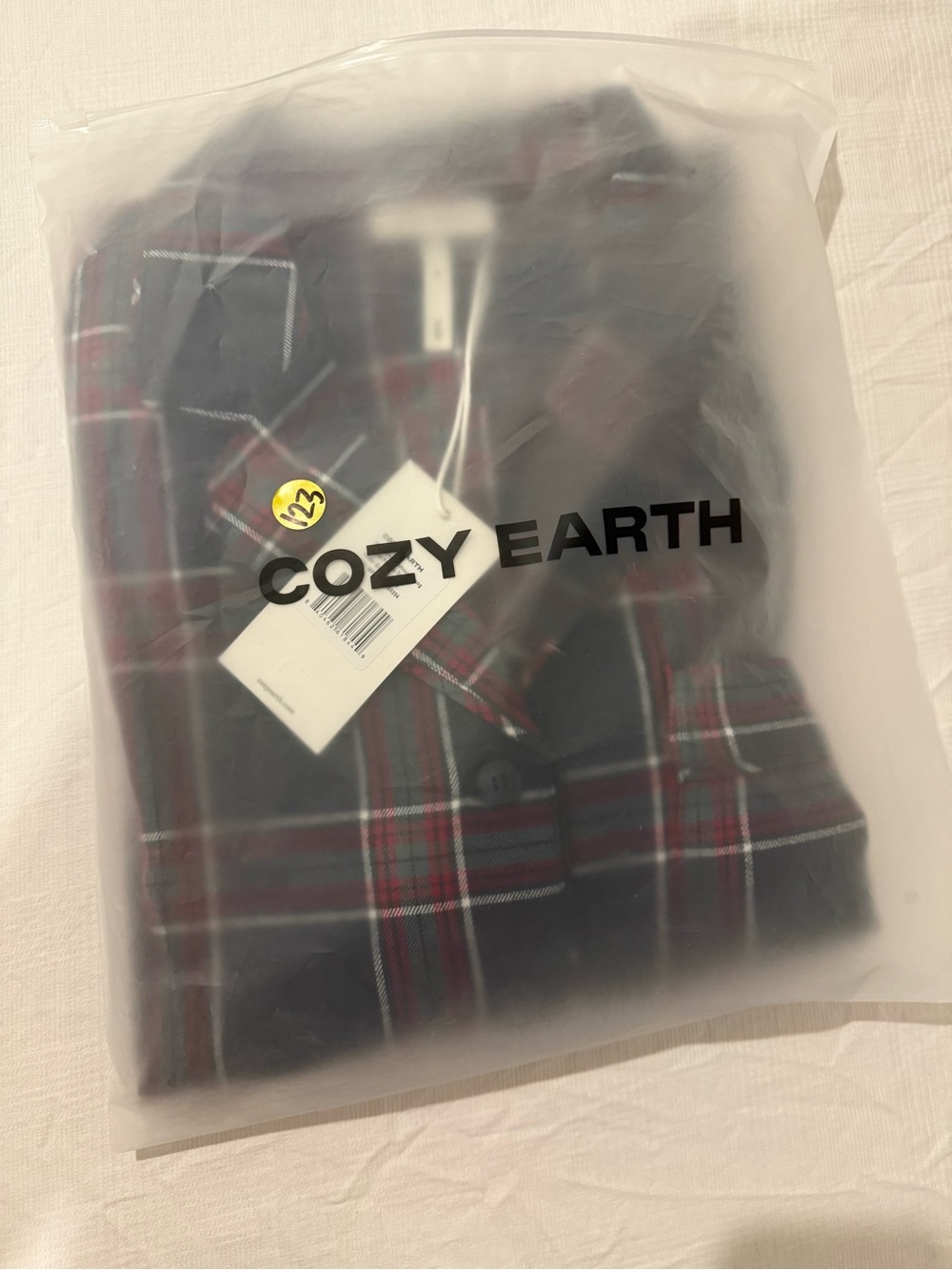 New Cozy Earth Farmhouse Long Sleeve Pajama Top Small - Eclipse Plaid MSRP $88 - Picture 4 of 7
